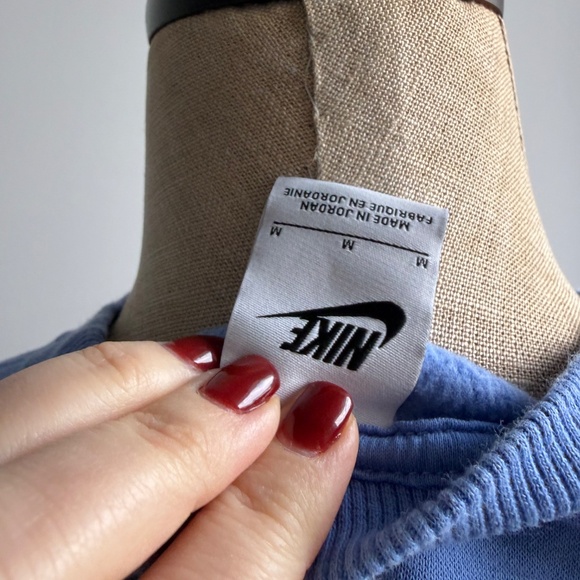 Nike Oversized Sweater Size Medium - Picture 3 of 6